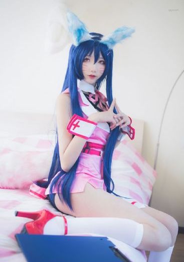 奶龙大战暴暴龙动画片免费第一季_暖暖免费观看视频