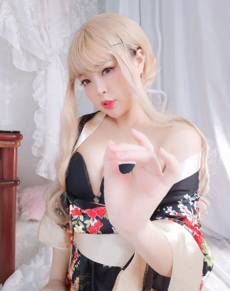 伦理片姐姐的朋友_超清免费在线观看