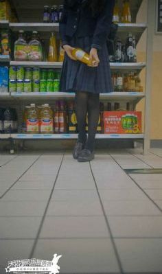 岳女4人共侍一夫免费视频_720神马在线观看