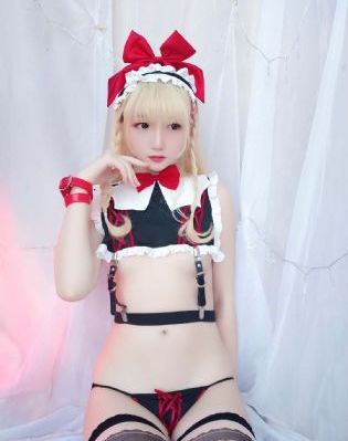 age动漫_十万网红美女美酱
