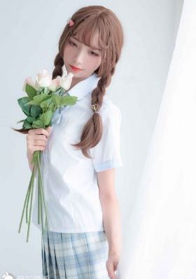 痴汉电车侵犯女学生电车痴汉视频_国产剧在线观看