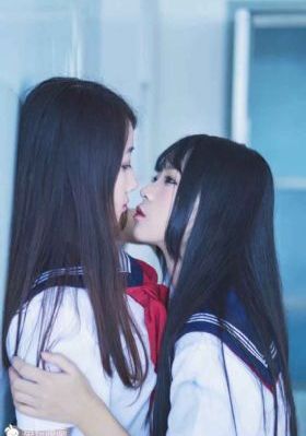 女被c黄扒衣服直播_1080日本电影免费